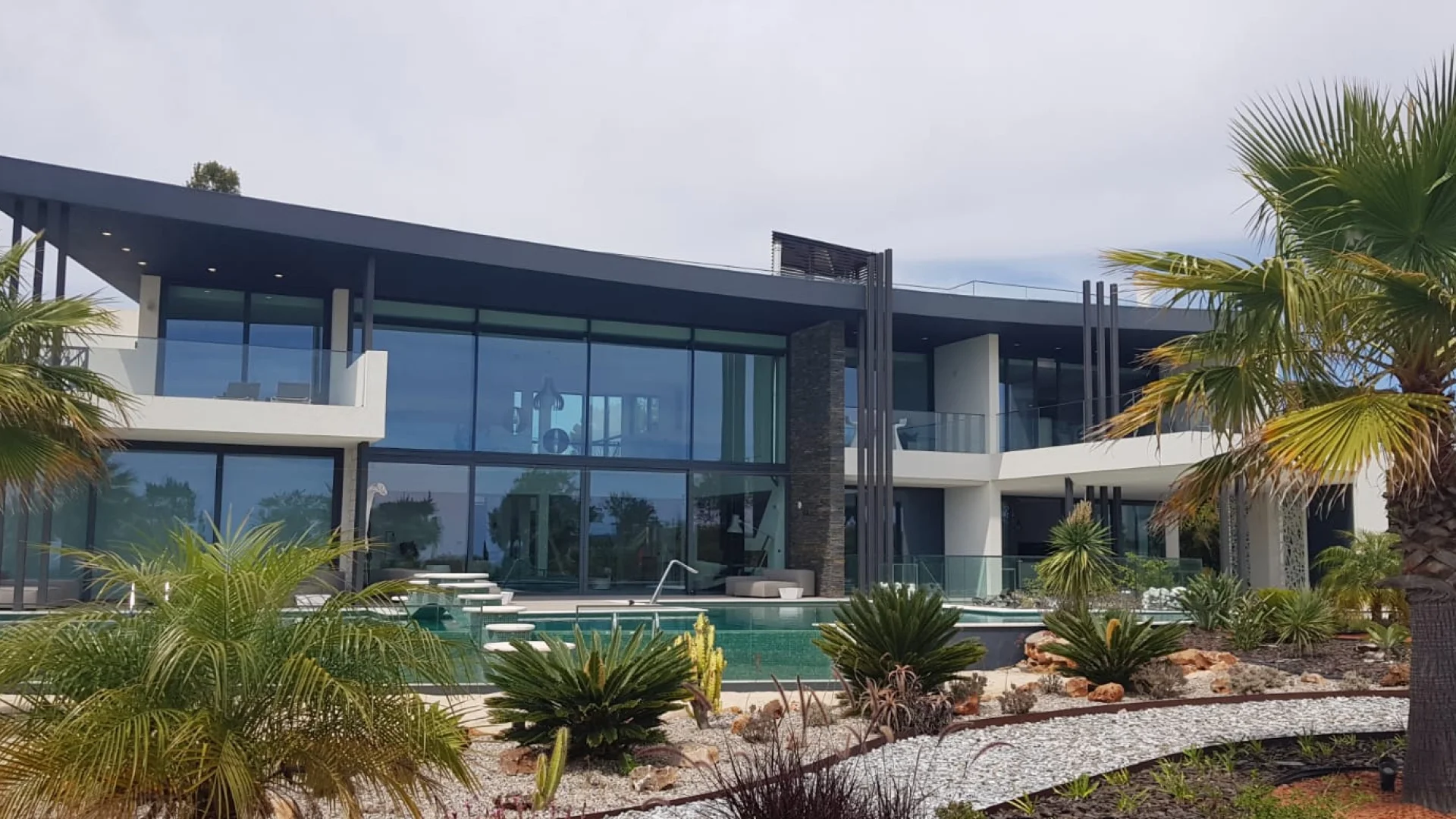 Villa Avallon